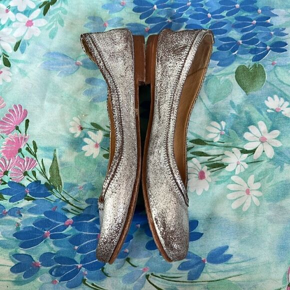 Frye ‘Carson’ Metallic Ballet Flats - 7 B - Picture 9 of 9